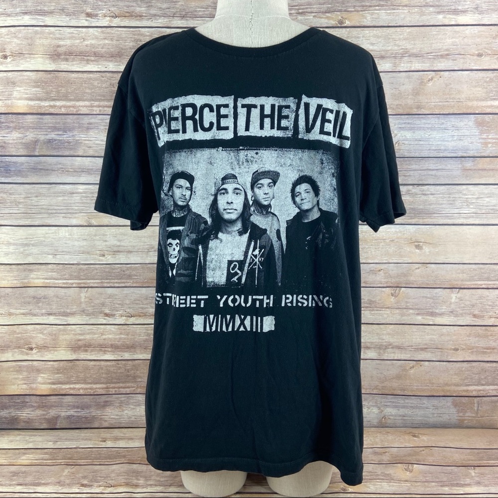 Pierce The Veil Band Tee Shirt Size L